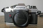 Olympus OM 10, Audio, Tv en Foto, Fotocamera's Analoog, Nieuw