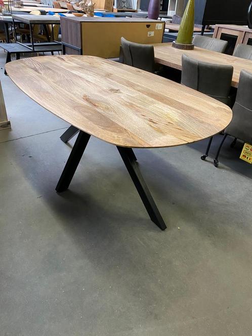 Runa eettafel mangohout, Deens ovaal (nieuw, outlet), Maison & Meubles, Tables | Tables à manger