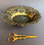 Druivenschaar (2) - Messing - Mand met schaar