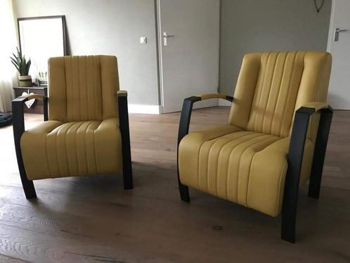 Set van 2 leren fauteuils met stalen frame - geel leer -, Huis en Inrichting, Fauteuils, 50 tot 75 cm, 75 tot 100 cm, Nieuw, Leer
