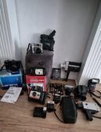 Canon UC10 / JVC GR-D325E / Nikon super Zoom 8 / ETC. Mini, TV, Hi-fi & Vidéo