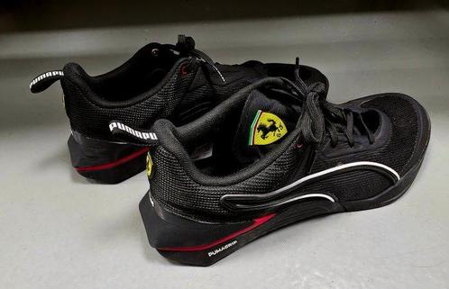 Ferrari - GP del Bahrein 2025 - 2025 - Uniform van de, Verzamelen, Automerken, Motoren en Formule 1