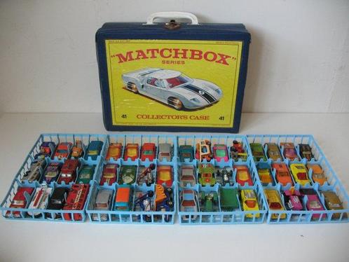 Matchbox - 1:64 - Series Collectors Case (koffer) met 48, Hobby en Vrije tijd, Modelauto's | 1:5 tot 1:12