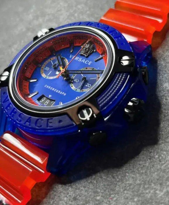 Versace - Chronograph Active - VEZ700922 - Unisex - 2020+, Handtassen en Accessoires, Horloges | Heren