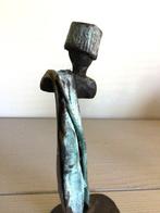 Sculpture, “ Trotse Afrikaanse “ - 19 cm - Bronze peint à