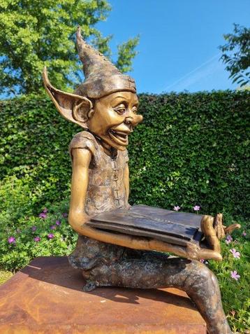 sculptuur, Tuinkabouter met boek - Laaf - - 110 cm - Brons, Antiek en Kunst