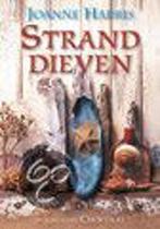 Stranddieven 9789032508685 Joanne Harris, Boeken, Verzenden, Gelezen, Joanne Harris