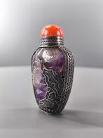 Dynastie Qing (1644-1911) Une bouteille à snuff en améthyste