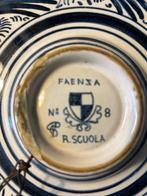 Schotel - Majolica - Met de hand beschilderde majolica