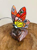Lampe - Vitrail - Papillon de style Tiffany