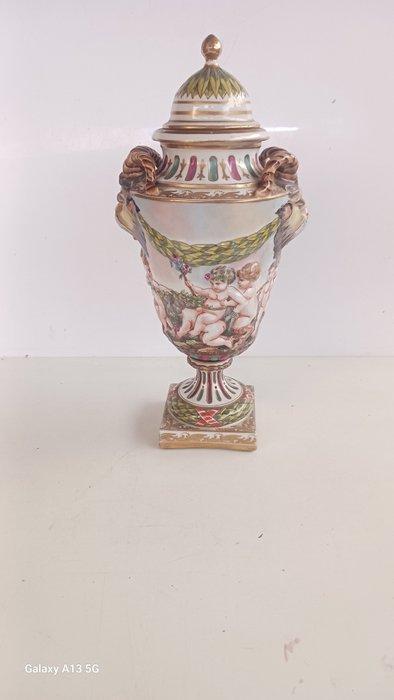 Vaas - capodimonte - Porselein - Pot met deksel, Antiek en Kunst, Antiek | Glaswerk en Kristal