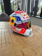 Red Bull Racing - Max Verstappen - 2023 - Scale 1/2 helmet, Verzamelen, Automerken, Motoren en Formule 1, Nieuw