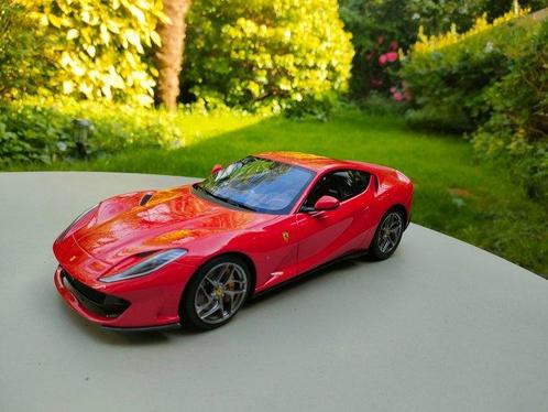 BBR 1:18 - Modelauto - Ferrari 812 Superfast - limited, Hobby en Vrije tijd, Modelauto's | 1:5 tot 1:12
