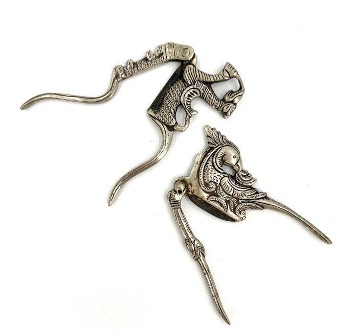 Casse-noisette (2) - Argent - Ciseaux (casse-noix), Antiquités & Art, Art | Art non-occidental