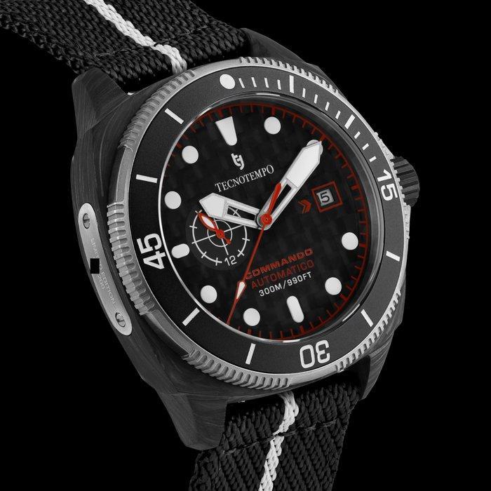 Tecnotempo - Commando - Forged Carbon & Titanium -, Handtassen en Accessoires, Horloges | Heren
