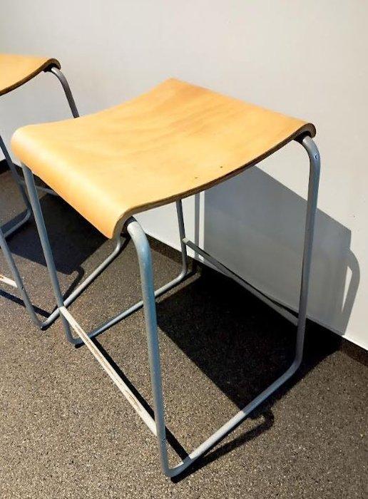 IKEA - Eva Lilja Löwenhielm - Kruk (2) - 2x barkruk - Model, Antiek en Kunst, Antiek | Meubels | Stoelen en Sofa's