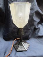 Lamp - Art Deco. Tulpenglas. Gietijzer rond 1935, Antiek en Kunst