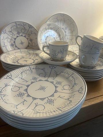 Royal Boch - Service de table (32) - Copenhague - Porcelaine beschikbaar voor biedingen