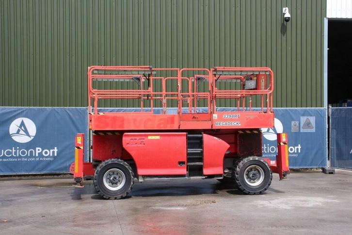 Veiling: Schaarlift JLG 3394RT Elektrisch 12.06m 2014, Zakelijke goederen, Machines en Bouw | Liften, Steigers en Ladders, Ophalen