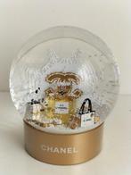 Chanel - Sneeuwbol Chanel Bola de Nieve- Objeto