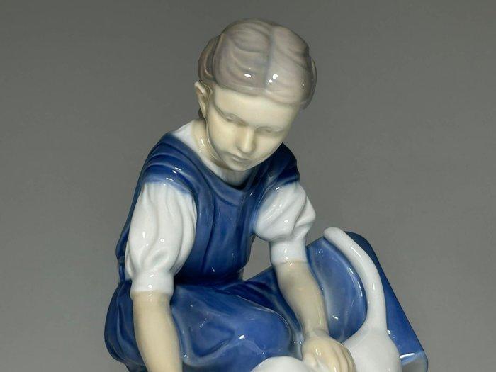 Bing & Grondahl - Figurine - Only One Drop #1745 -, Antiek en Kunst, Antiek | Glaswerk en Kristal