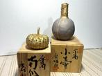 Ornement décoratif - Mino-yakiToyogama, a work by Yasuo