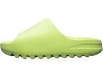 adidas Yeezy Slide - Lage sneakers - Maat 44 1/2 - GROEN, Kleding | Dames, Verzenden, Nieuw