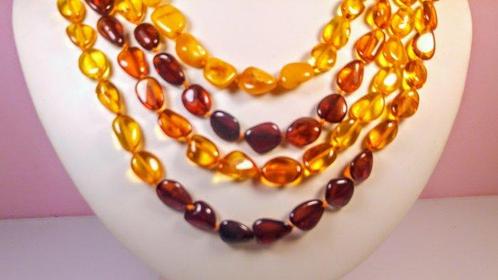 Lange Baltische barnstenen ketting - Barnsteen - Unique, Verzamelen, Mineralen en Fossielen