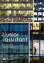 Gevraagd: junior assistant - leerwerkboek 9789045558226, Boeken, Verzenden, Zo goed als nieuw, Johan Henderickx