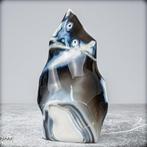 Zeldzame natuurlijke agaat Orca Vlam- 698.37 g