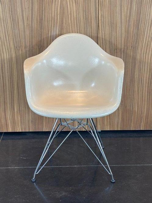 Herman Miller - Charles & Ray Eames - Stoel - DAR -, Antiek en Kunst, Antiek | Meubels | Stoelen en Sofa's