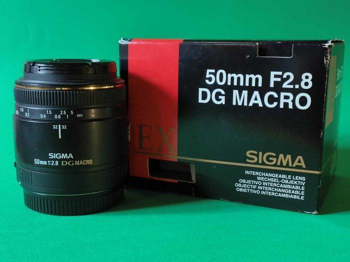 Sigma 50mm f/2.8 EX DG Macro Objectif d’appareil photo, TV, Hi-fi & Vidéo, Appareils photo numériques