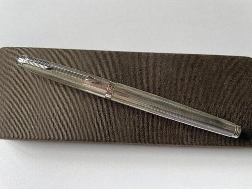 Parker - Parker 75 Milleraies 18K silver plated - Vulpen, Verzamelen, Pennenverzamelingen