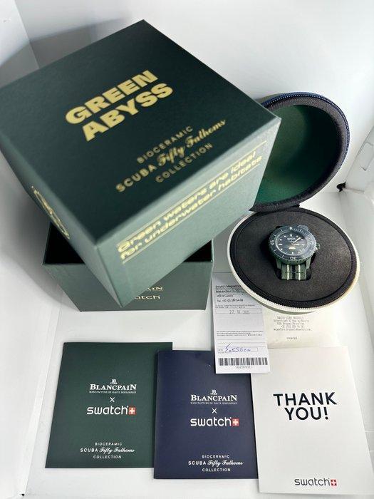 Blancpain x Swatch - Scuba Fifty Fathoms - Zonder, Handtassen en Accessoires, Horloges | Heren