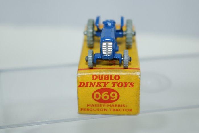 Dinky Toys - Model landbouwmachine - Dinky Toys 069 Massey, Hobby en Vrije tijd, Modelauto's | 1:5 tot 1:12