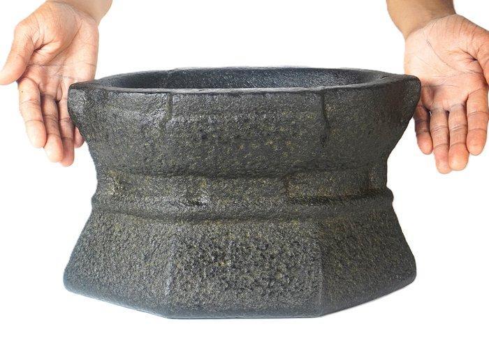 Vijzel - Oud - Black Rock Stone 18e eeuw - India - Vintage, Antiek en Kunst, Kunst | Niet-Westerse kunst