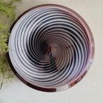 Handgemaakte & Lichtdoorlatende, Wijnrode Schaal, Murano, Antiek en Kunst, Antiek | Glaswerk en Kristal