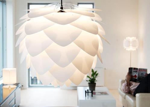 Umage Silvia lampenkap | Witte hanglamp | artichok, Huis en Inrichting, Lampen | Lampenkappen, 25 tot 50 cm, Ovaal, Wit, Nieuw