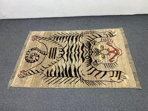 China - Tapijt - 170 cm - 115 cm - Handgemaakte tapijt, Huis en Inrichting, Stoffering | Tapijten en Vloerkleden