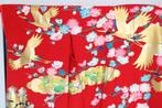 kimono - Iro-Uchikake (robe traditionnelle japonaise)} -