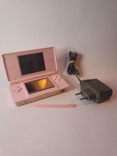Nintendo DS Lite Rose met Touchpen en oplader, Games en Spelcomputers, Spelcomputers | Nintendo DS, Zo goed als nieuw, Ophalen of Verzenden