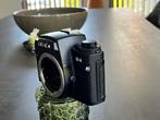 Leica R4 + bodydeksel. Appareil photo reflex mono-objectif, Verzamelen, Foto-apparatuur en Filmapparatuur