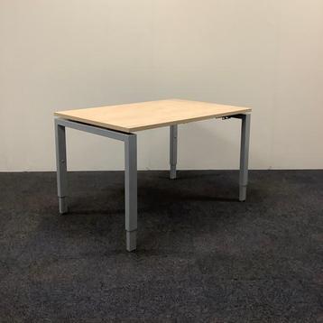 Tweedehands verstelbaar bureau 120x80 cm, Grijs metalen, Bureau