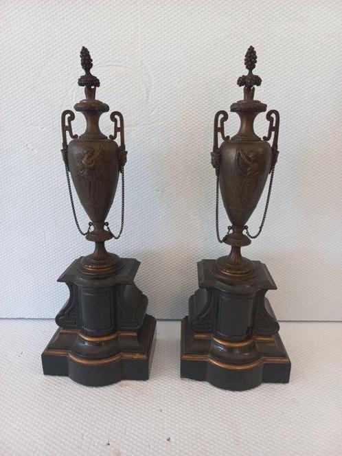 Vase (2) - Napoléon III - Bronze, Marbre - Seconde moitié du, Antiquités & Art, Antiquités | Autres Antiquités