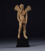 Oud-Grieks Terracotta figuur met gevleugelde Eros met TL, 18, Verzamelen