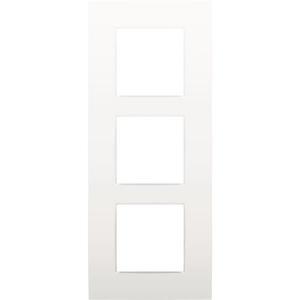 Niko - plaque de recouvrement (60mm) triple verticale, niko, Bricolage & Construction, Bricolage & Rénovation Autre