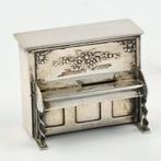 NO RESERVE - Piano, Lamp, Spinnewiel - Miniatuur figuur (3)