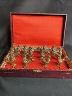 Messensteun (12) - Metaal