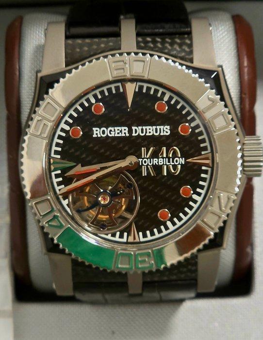 Roger Dubuis - Easy Diver Flying Tourbillon - se48 05 7.n/9, Handtassen en Accessoires, Horloges | Heren