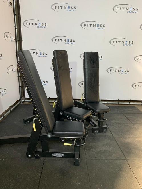 Adjustable Bench Pure Strength | Technogym | bank | bench |, Sport en Fitness, Fitnessmaterialen, Overige typen, Nieuw, Verzenden
